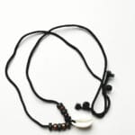 Cowrie shell locket with wooden beads (Adjustable)