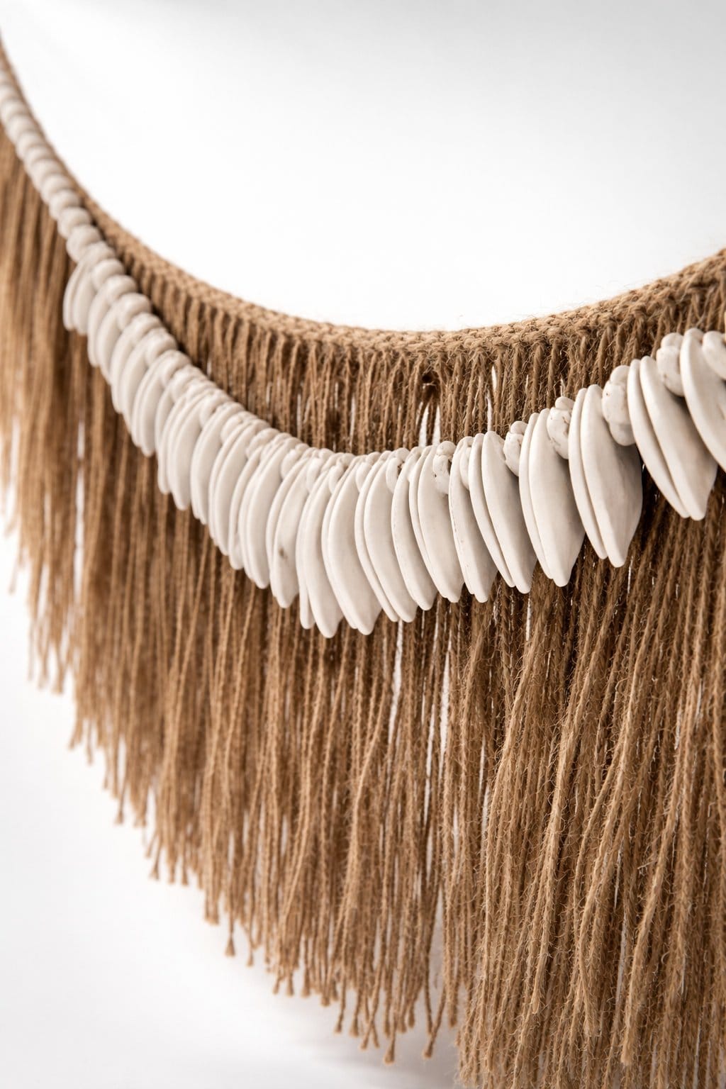 Shell & Fringe Detail